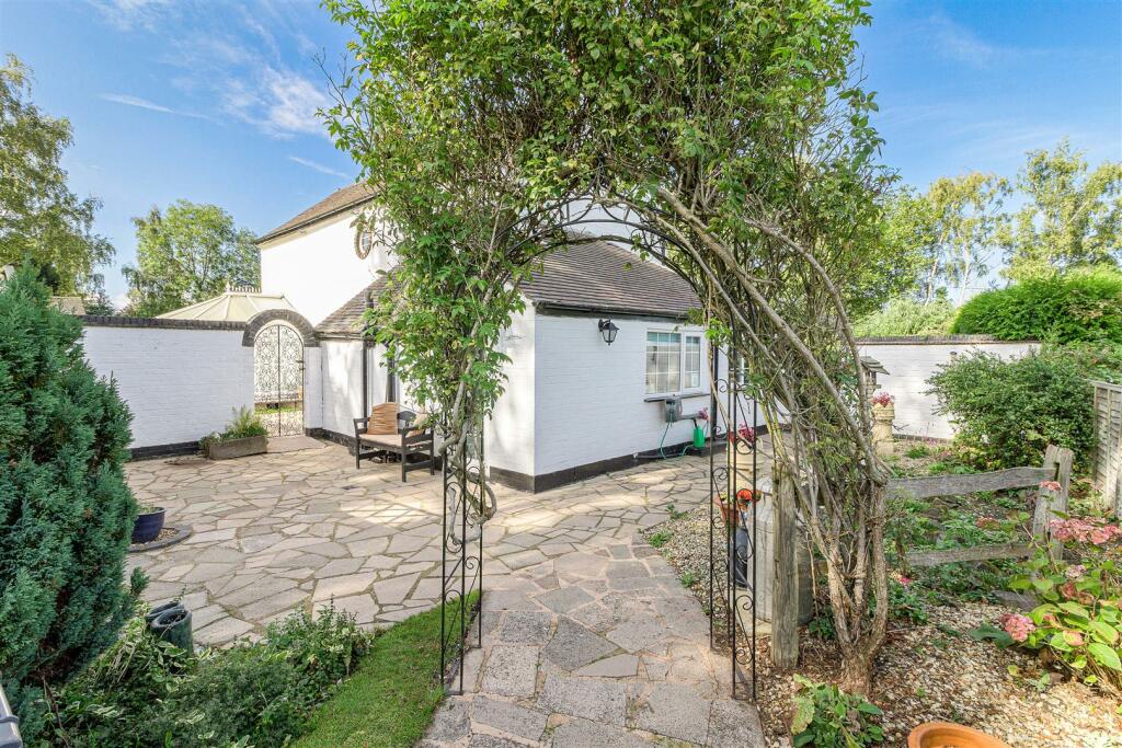 Additional image 34 of Spon Lane, Grendon, CV9