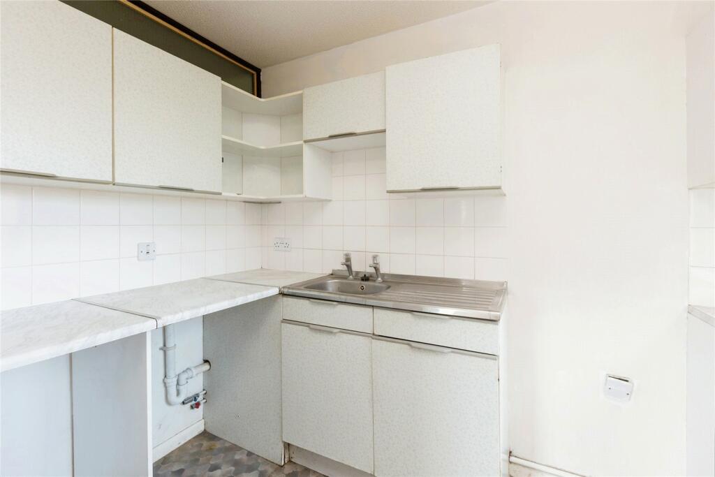 Additional image 4 of Townshend Close, Sidcup, DA14