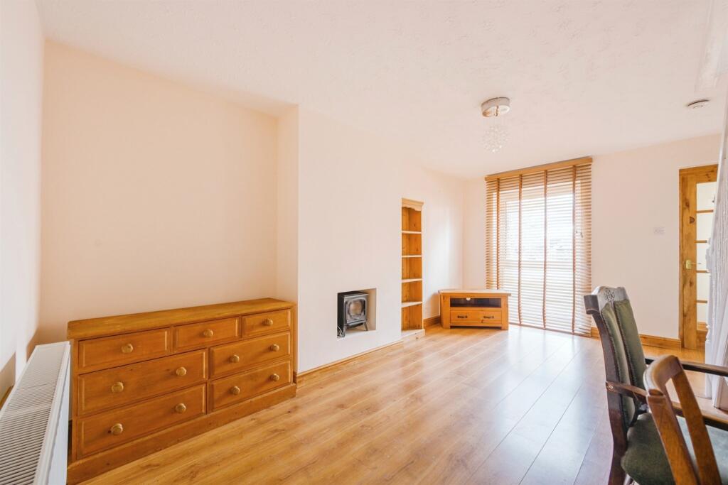 Additional image 8 of Lime Grove, Ashbourne