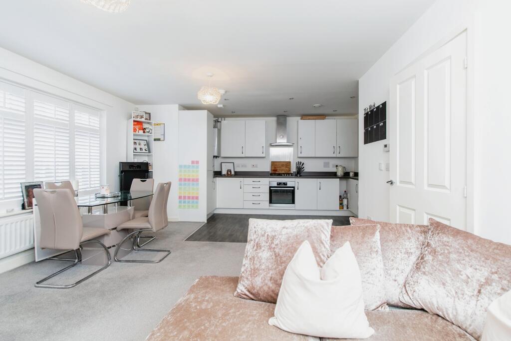 Additional image 4 of Hildefirth Close, Weldon, Ebbsfleet Valley, Swanscombe, DA10