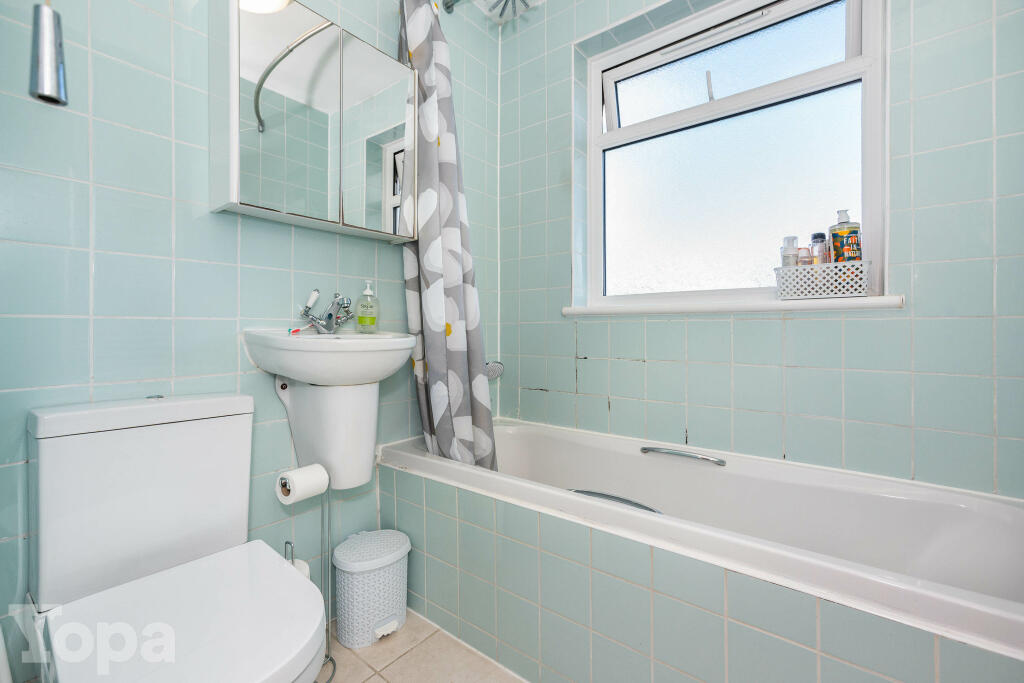 Additional image 16 of Heathview Avenue, Dartford, DA1