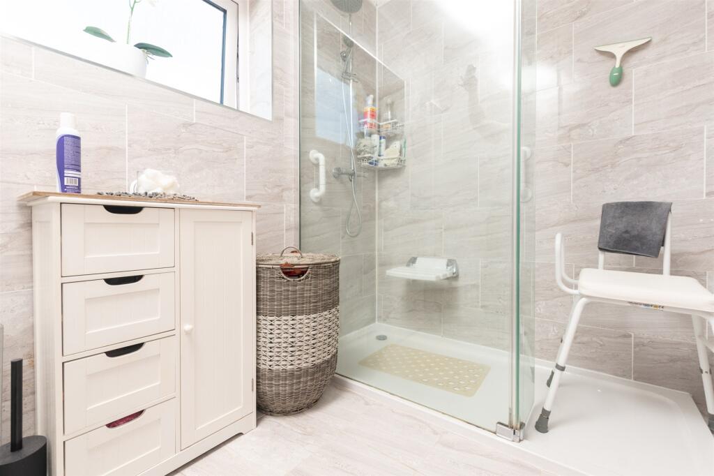 Additional image 8 of Arnold Avenue, Meopham, Kent