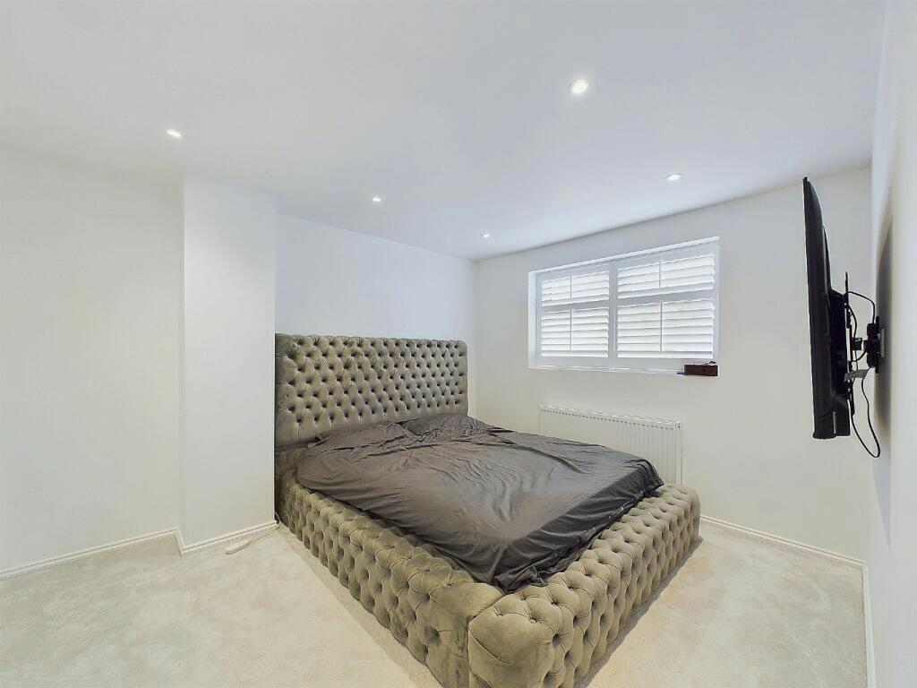 Additional image 15 of Coombfield Drive, Dartford, Kent, DA2 7LH