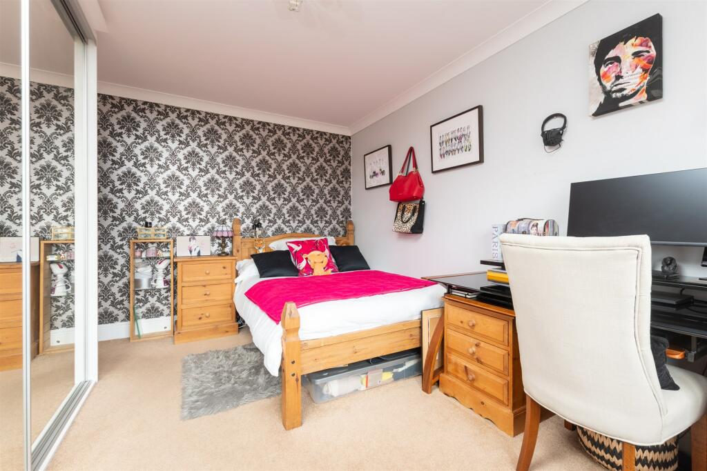 Additional image 9 of Fairford Avenue, Bexleyheath, Kent