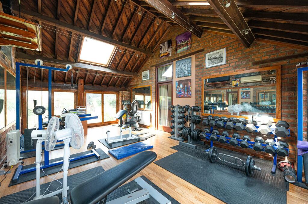 Additional image 31 of Oak Bank Barn, Heatley Lane, Broomhall, Nantwich