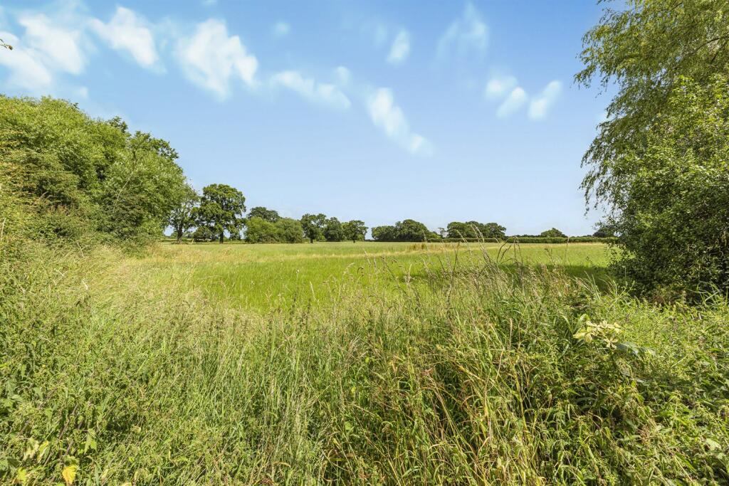 Additional image 41 of Holmes Chapel Road, Lach Dennis