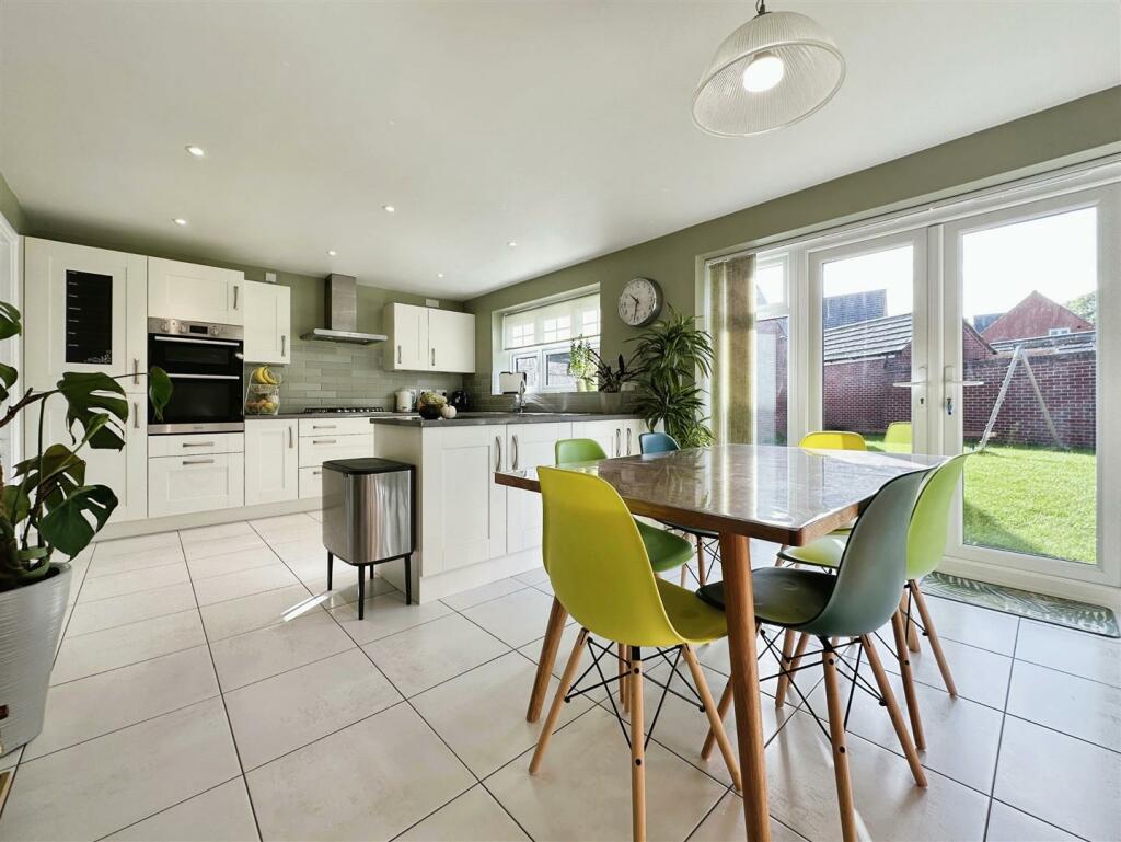 Additional image 2 of Poplar Way, Whitnash, Leamington Spa