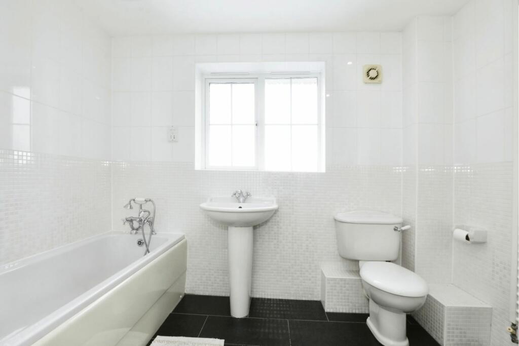 Additional image 13 of Winchester Court, Crewe, CW2