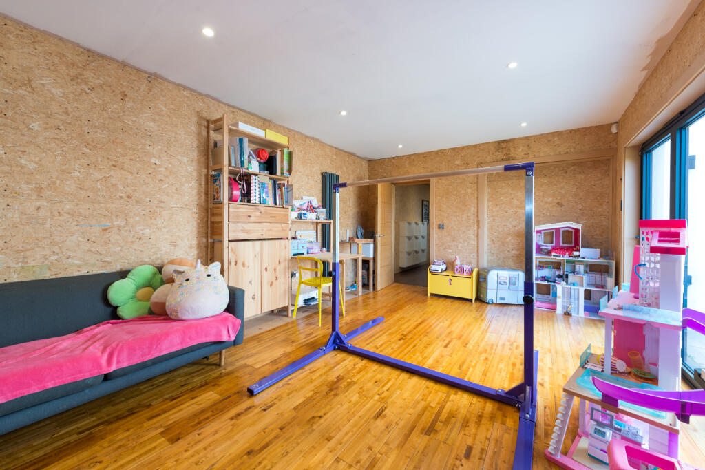 Additional image 9 of St. Marys Grove, Whitstable