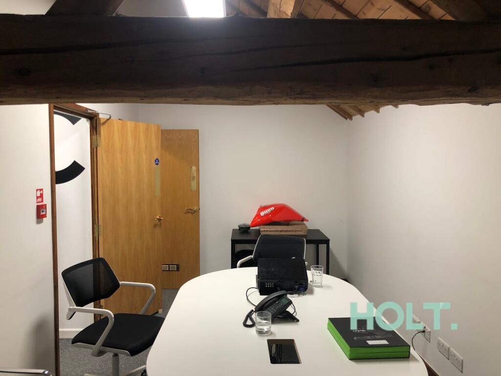 Additional image 4 of Priory Gates Barn, The Priory, Priory Road, Wolston, CV8 3FX