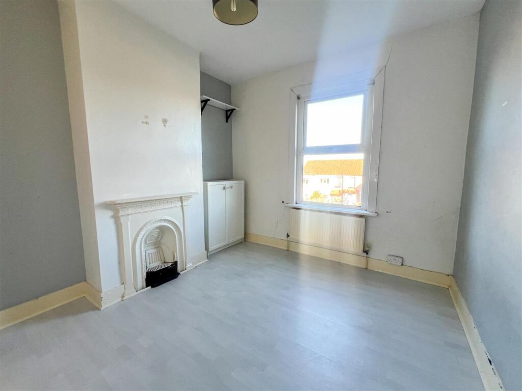 Additional image 9 of Thornton Road, Belvedere