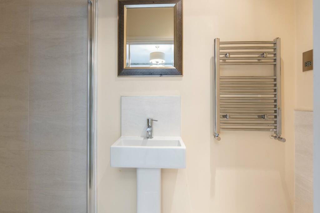 Additional image 16 of Evesham Road, Stratford-upon-Avon, CV37