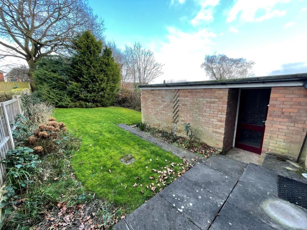 Additional image 11 of Kites Close, Warwick