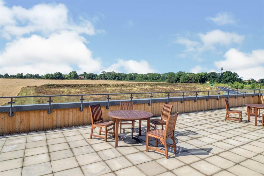 Additional image 23 of Harvard Place, Stratford-Upon-Avon, Warwickshire CV37 8GA