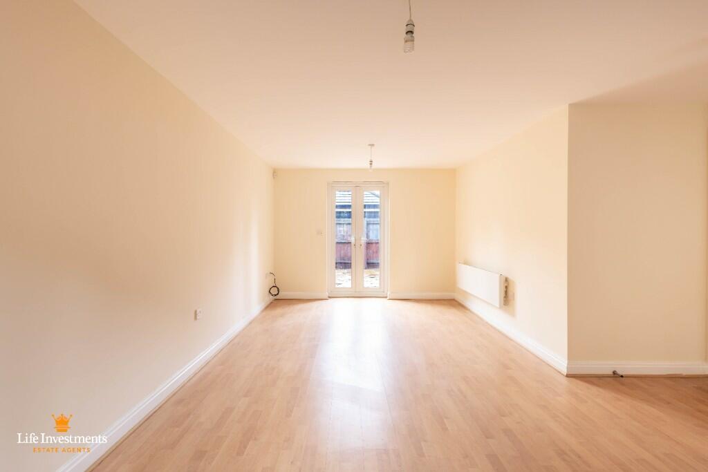 Additional image 7 of Avocet Close, Rugby, Warwickshire, CV23