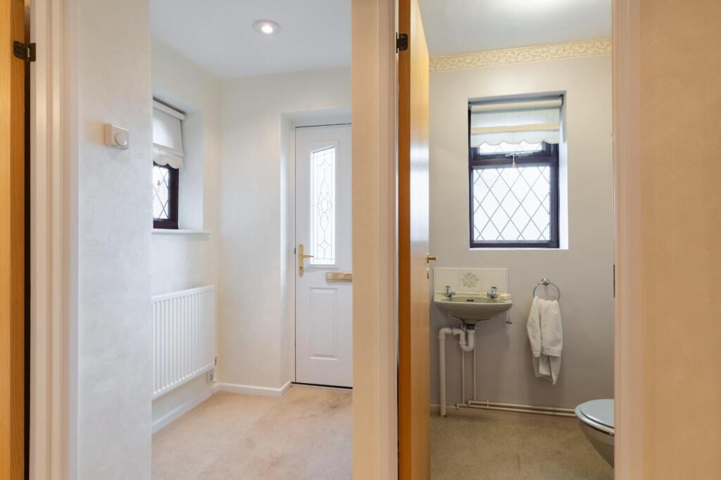 Additional image 6 of The Seekings, Whitnash, Leamington Spa