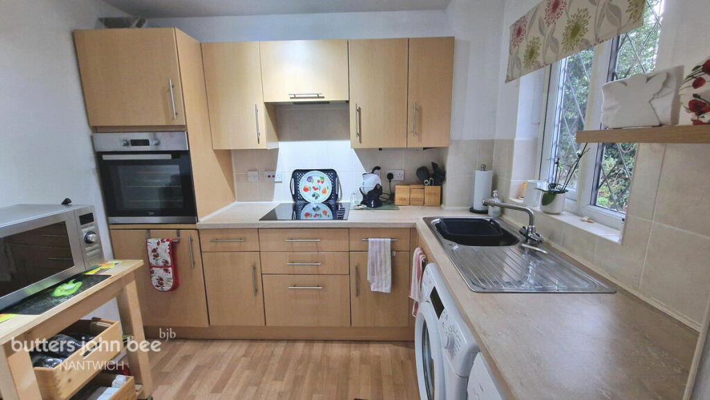 Additional image 4 of Yew Tree Drive, Nantwich