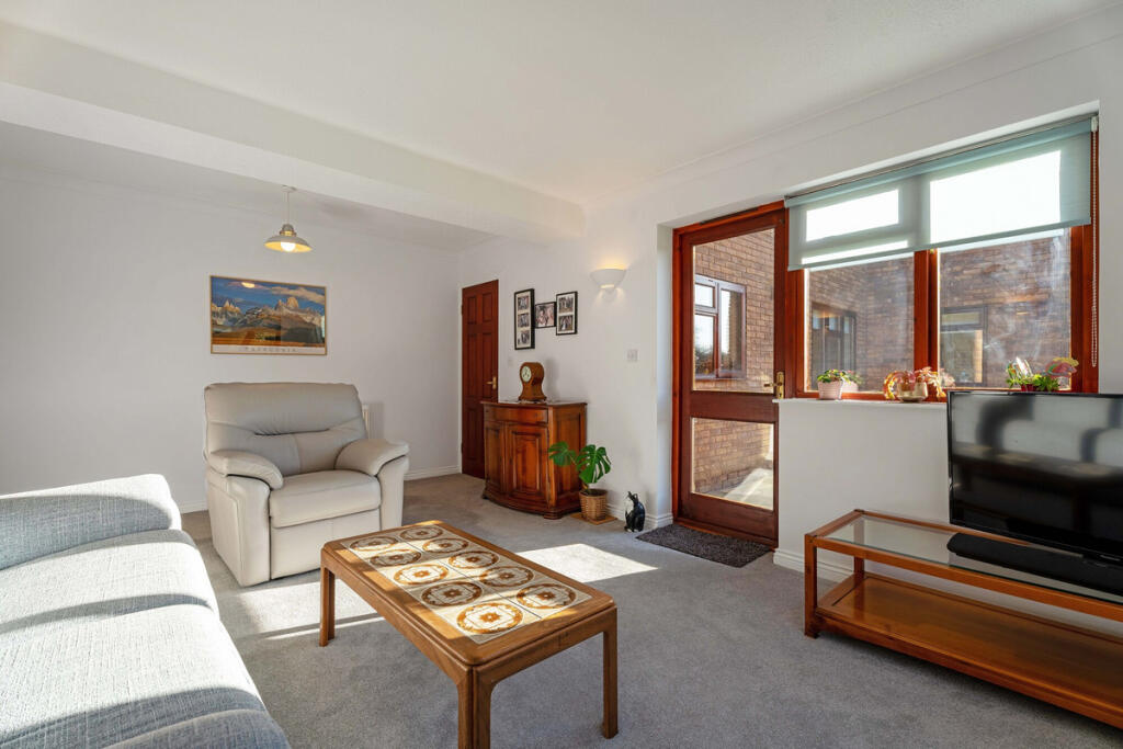 Additional image 18 of The Malins, Warwick, Warwickshire CV34 6QU