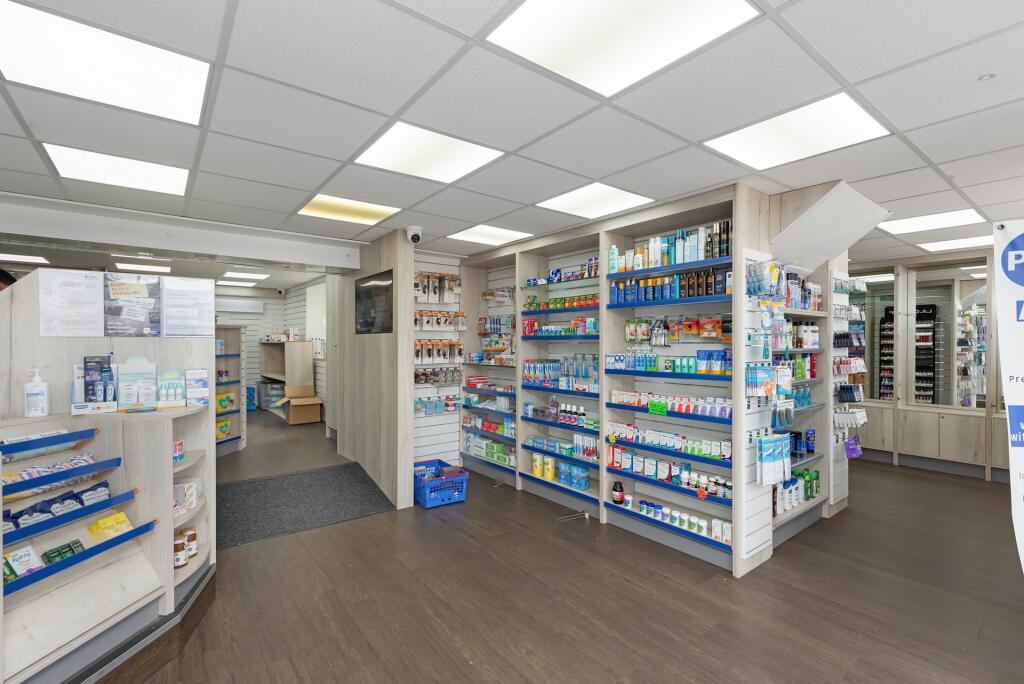 Additional image 11 of High Street, Whitstable, CT5