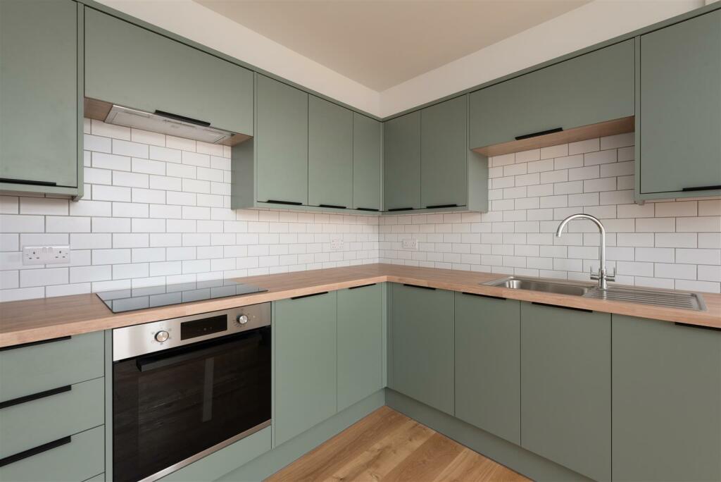 Additional image 6 of Gloucester Road, Tankerton, Whitstable