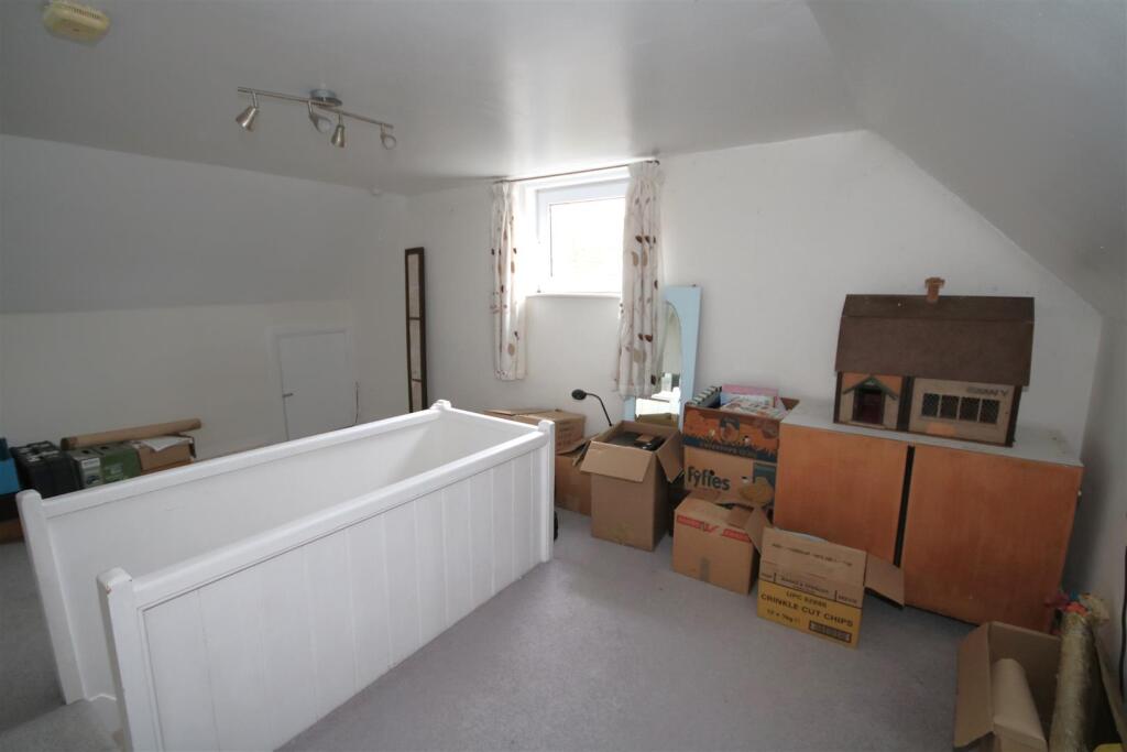 Additional image 30 of Shalmsford Street, Chartham, Canterbury