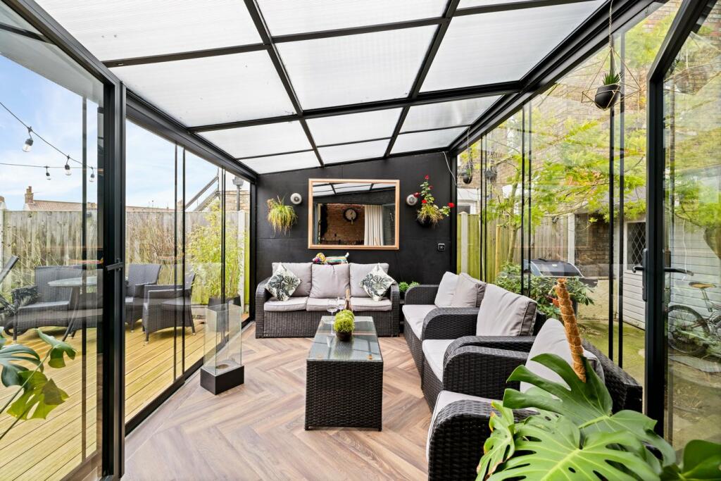 Additional image 4 of Wear Bay Crescent, Folkestone, CT19