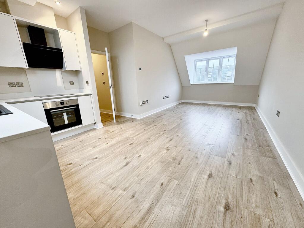 Additional image 4 of Apartment 7, Whittle House, 19 Warwick Street Earlsdon Coventry CV5 6BQ