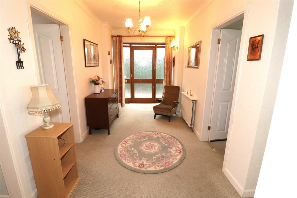 Additional image 10 of Convent Close, Kenilworth