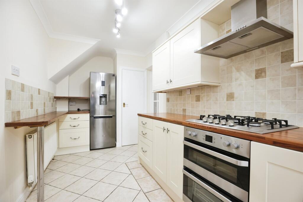 Additional image 5 of Hill Top Close, Southam