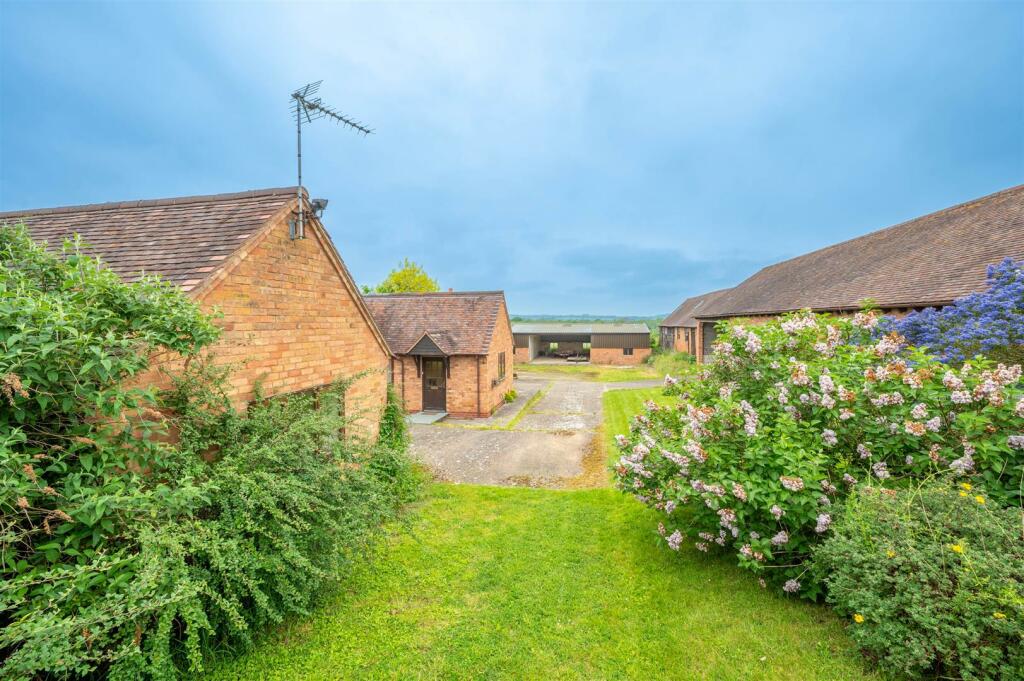 Additional image 27 of Luddington, Stratford-Upon-Avon