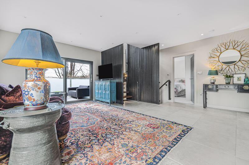 Additional image 10 of Hill Crescent, Bexley