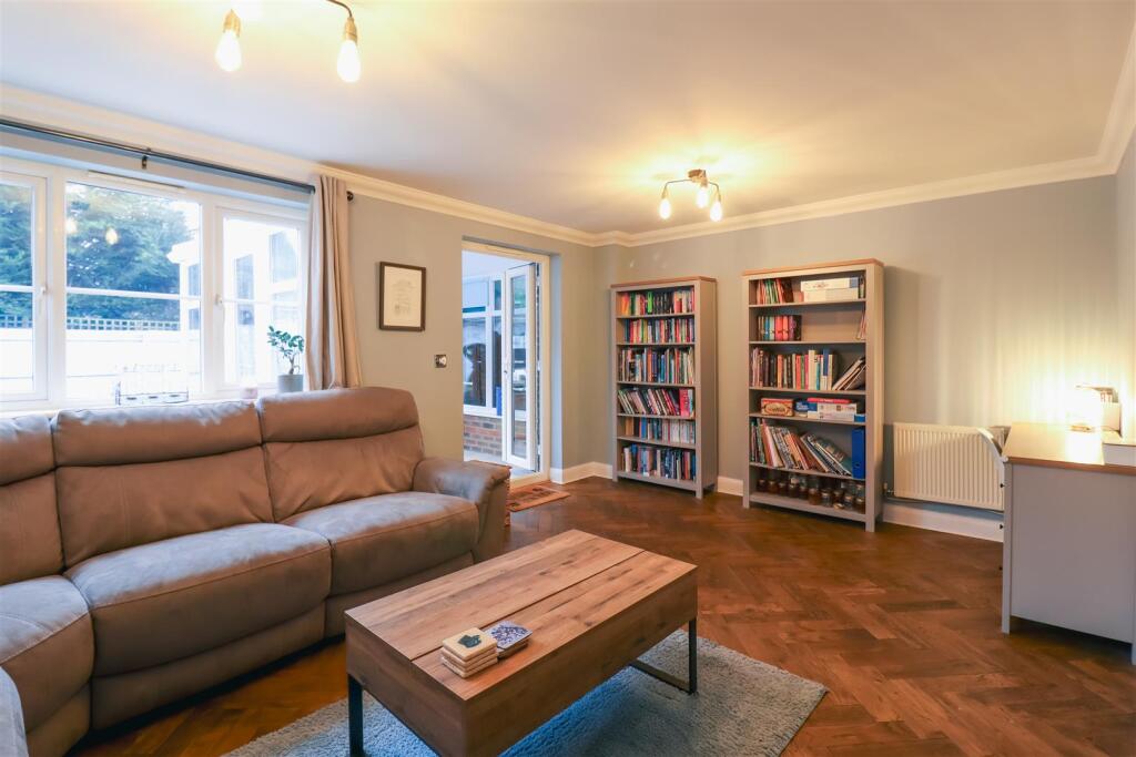 Additional image 20 of Galanos, Long Itchington, Southam