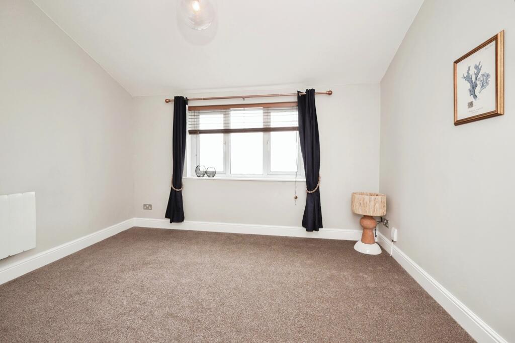 Additional image 10 of Sandgate Esplanade, Folkestone, CT20