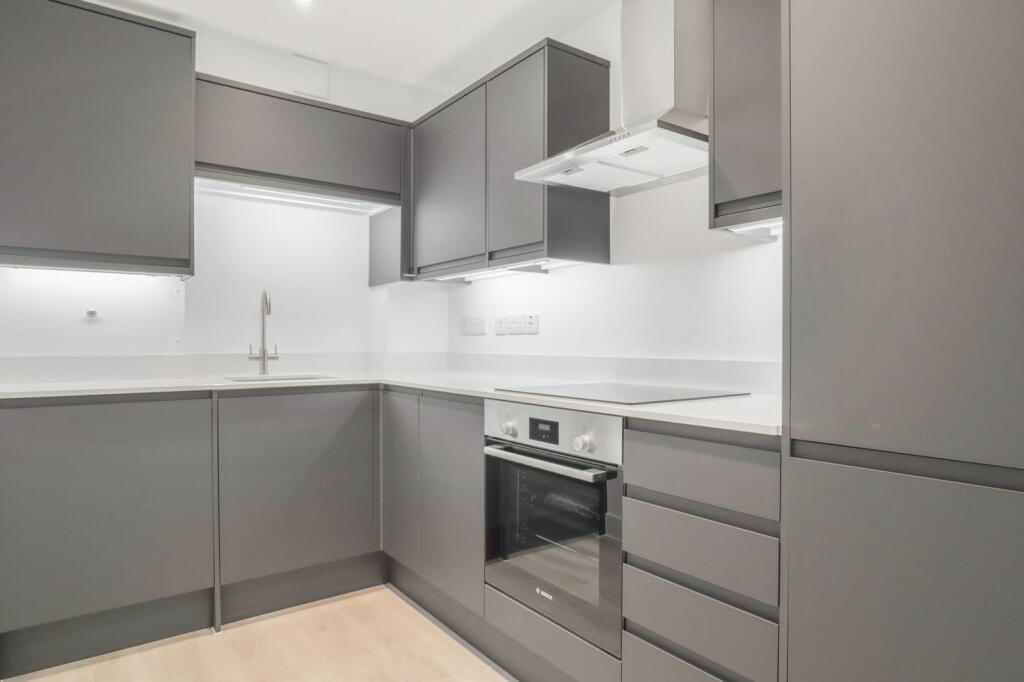 Additional image 6 of Brandon Parade, Leamington Spa, Warwickshire, CV32 4BZ