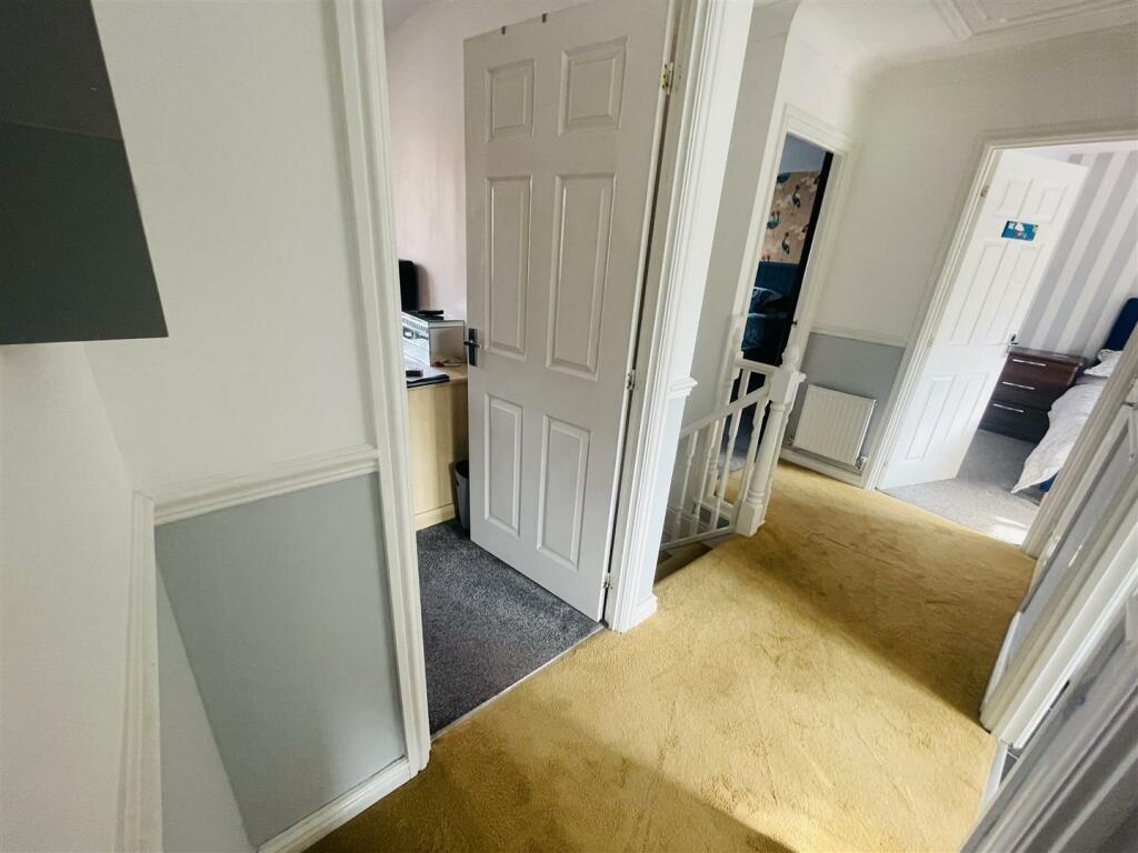 Additional image 18 of Campbell Close, Galley Common