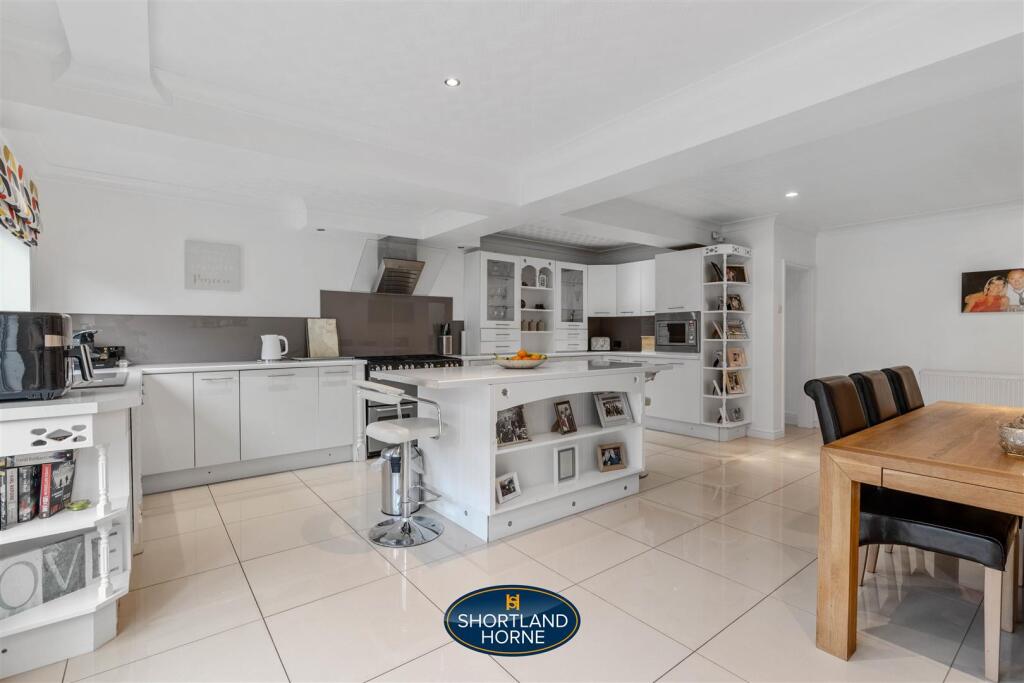 Additional image 44 of Armorial Road, Styvechale, Coventry