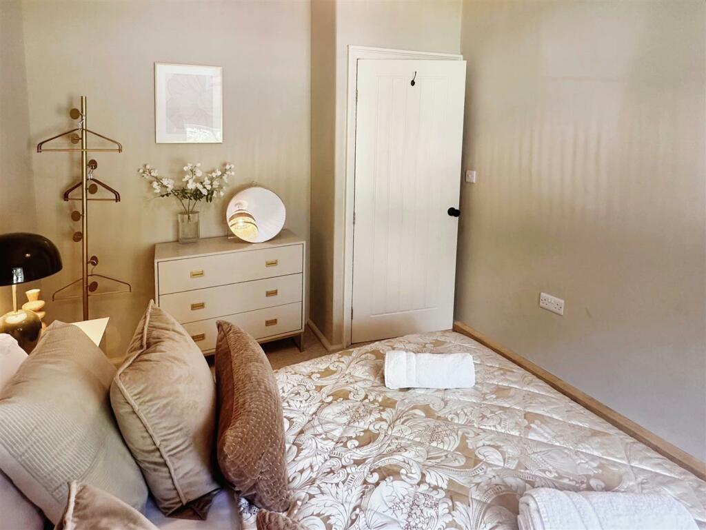 Additional image 36 of Greaves Lane, Ashford-In-The-Water, Bakewell, Derbyshire, DE45 1QH