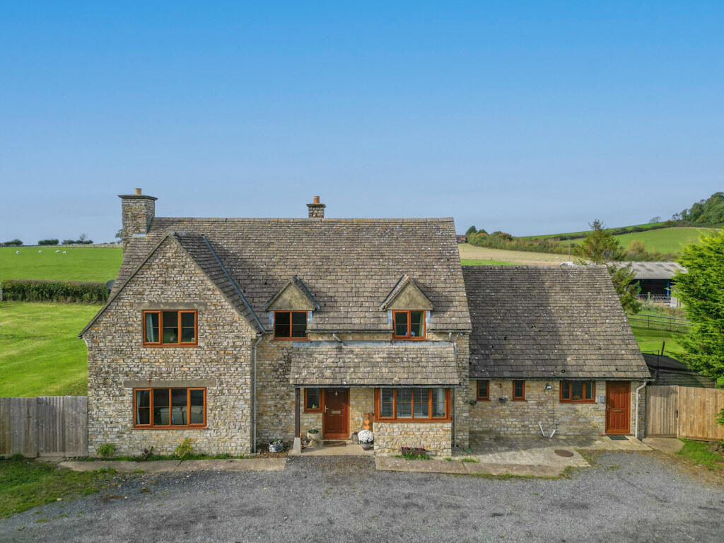 Additional image 2 of Salters Barn Farm, Fulready, Ettington, Stratford-Upon-Avon, Warwickshire, CV37 7PE