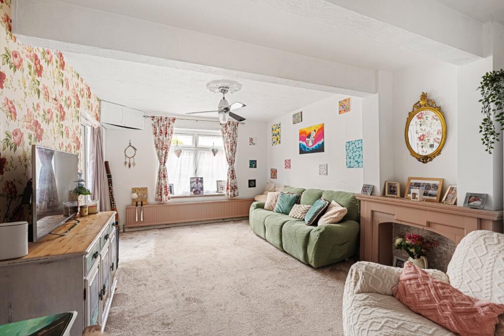 Additional image 5 of Essex Road, Longfield, Kent, DA3 7QL