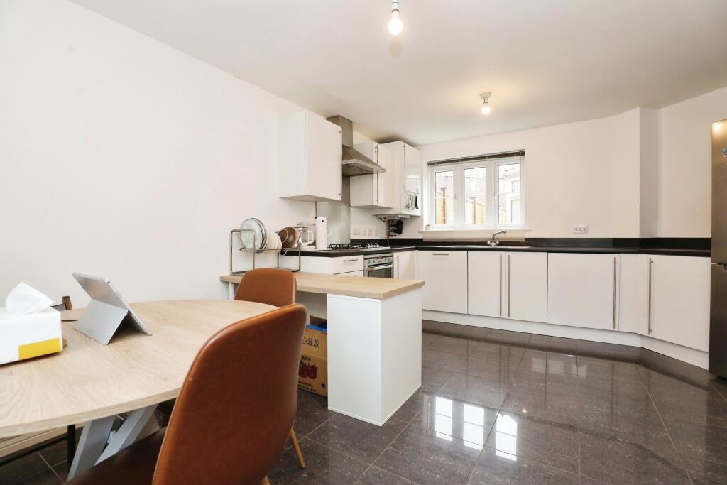 Additional image 4 of Mohawk Bend, Coventry, West Midlands, CV4