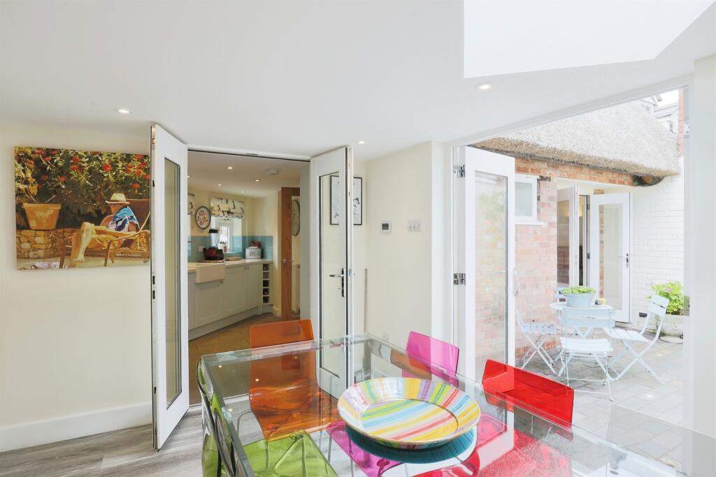 Additional image 4 of Chapel Street, Wellesbourne, Warwick