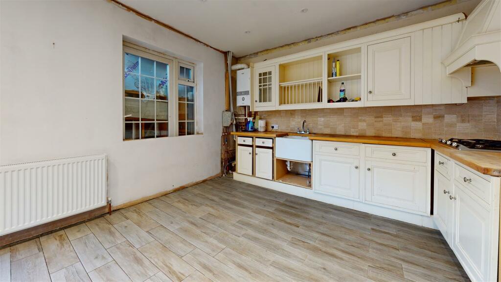 Additional image 10 of Cerne Road, Gravesend, DA12