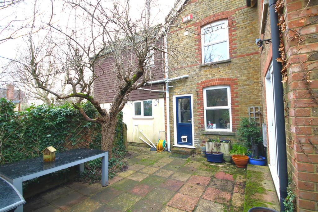 Additional image 4 of Shalmsford Street, Chartham, Canterbury