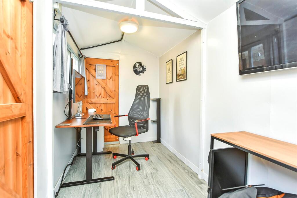 Additional image 4 of Sunland Avenue, Bexleyheath, Kent