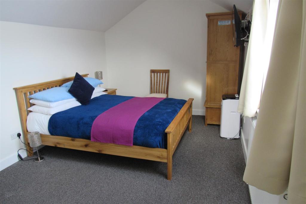 Additional image 15 of Central Parade, Herne Bay