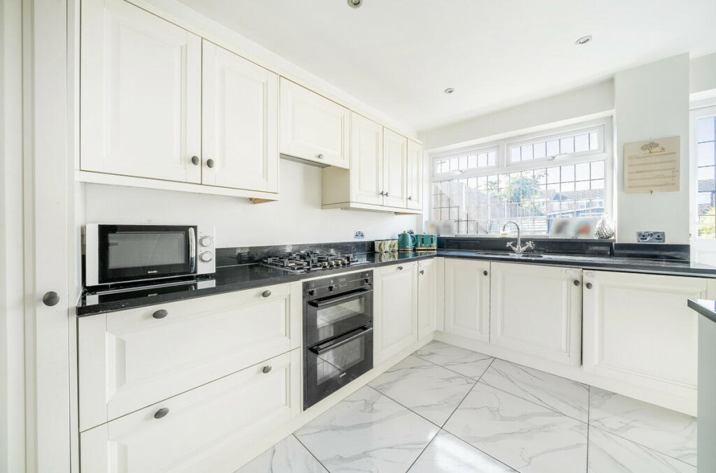 Additional image 3 of Penhill Road, Bexley, DA5 3EN