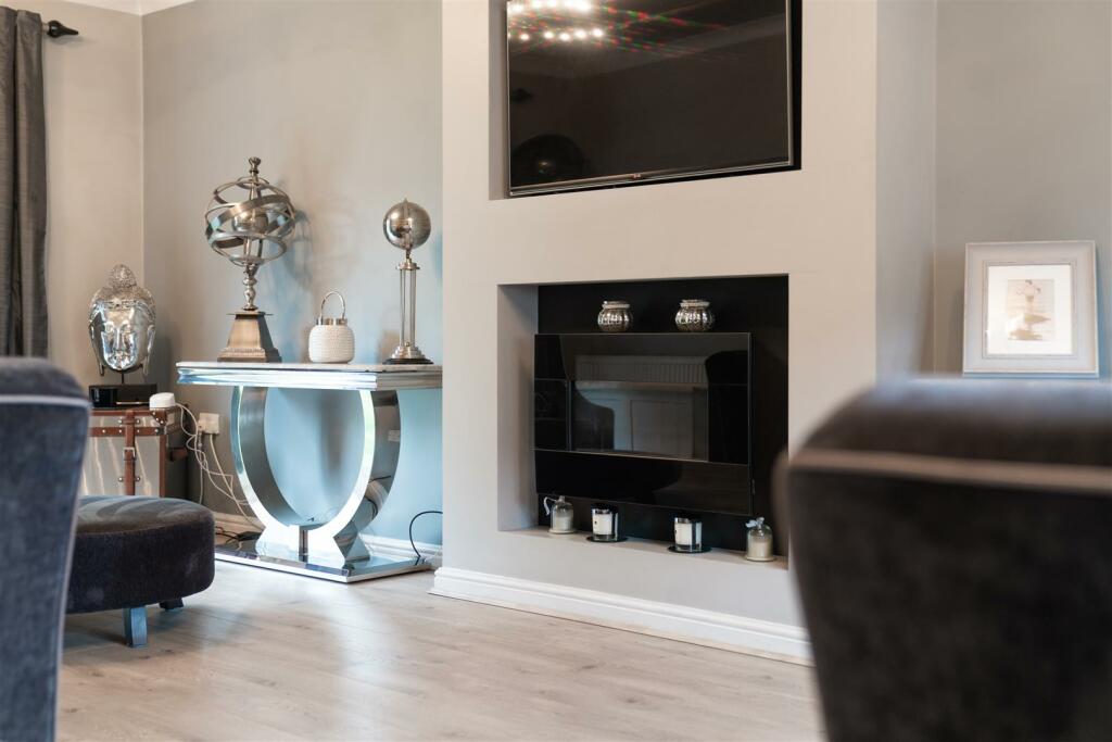 Additional image 7 of 2 Upland Drive, Matlock, DE4 3SF