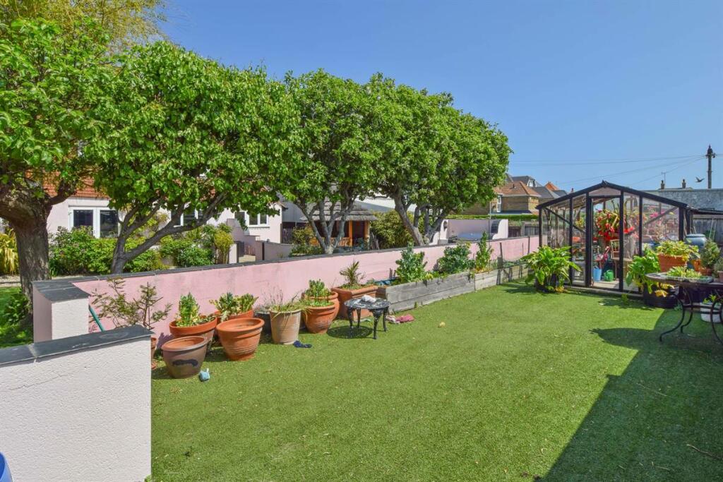 Additional image 28 of Western Esplanade, Herne Bay