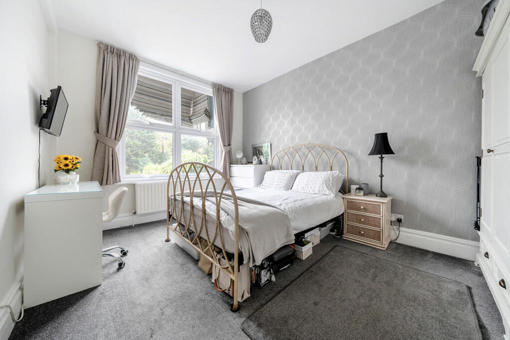 Additional image 28 of Avenue Road, Kent