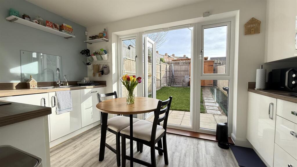 Additional image 17 of Potkins Road, Warwick